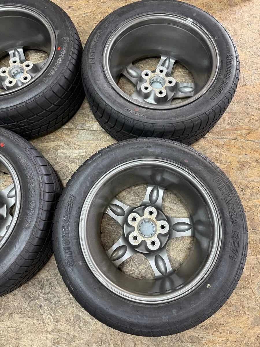 JDM Delivery Nissan Genuine Wheels for Nissan Skyline GTR BNR32 16x8JJ No Tires - Image 10