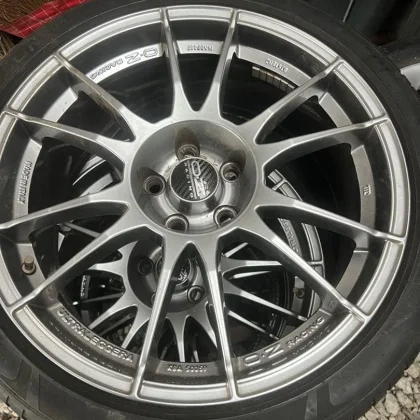 JDM OZ Racing 8J x 19 inch wheel set No Tires