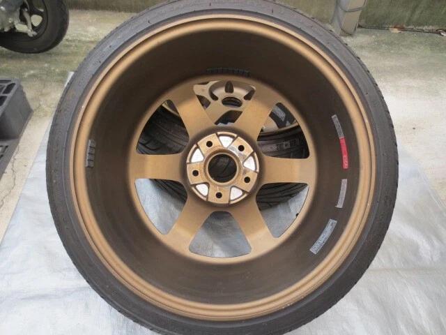 JDM TE37 Bronze 9.5J+15 18-inch wheels for S13 S14 S15 R32 and R33 Sil No Tires - Image 8