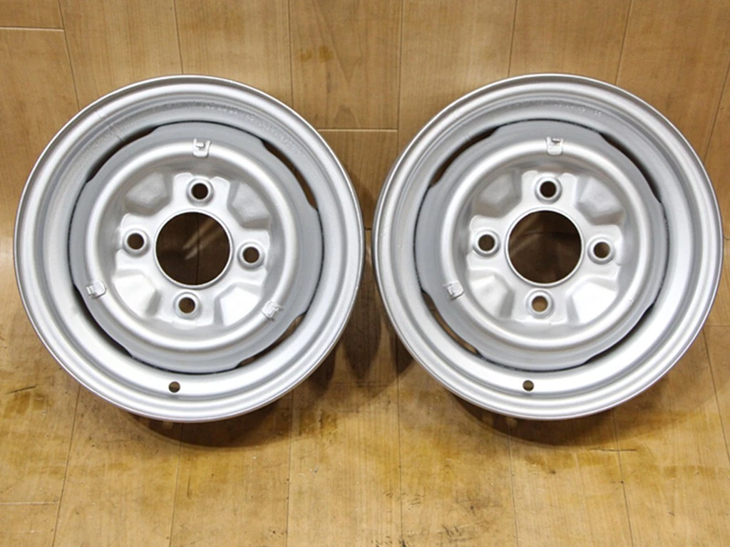 JDM C53 old car Nissan genuine iron 12X4J+30 PCD114.3 73mm hub 2-wheel No Tires
