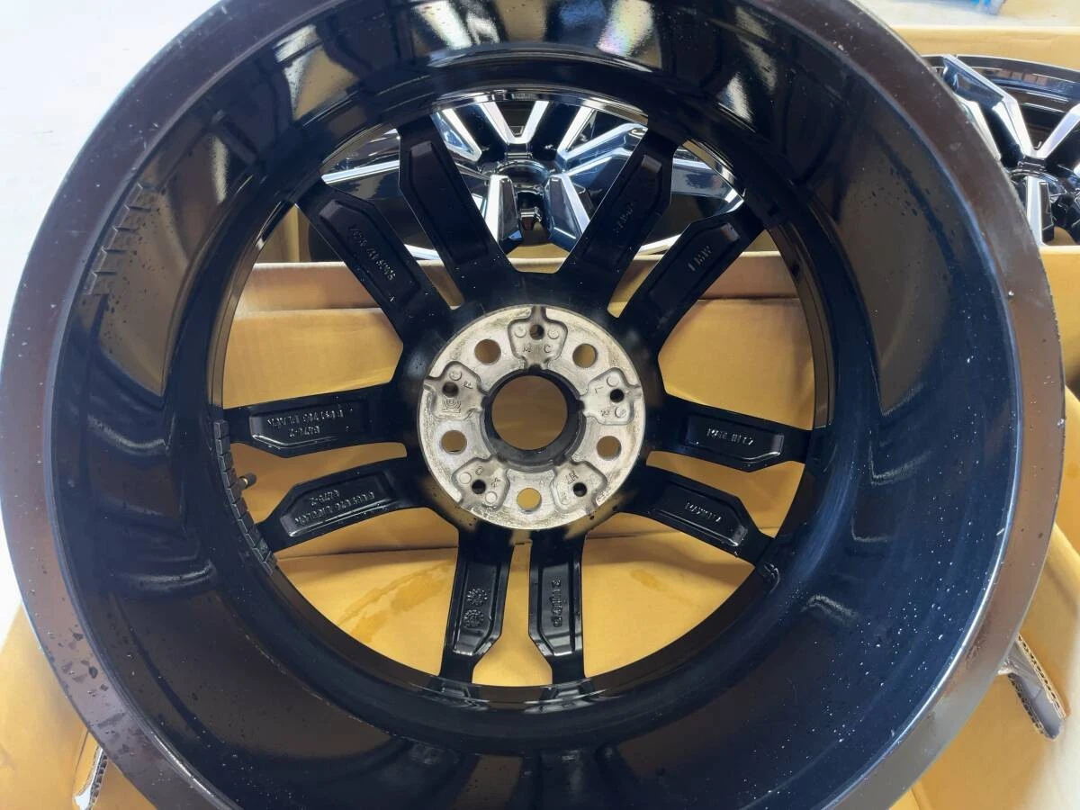 JDM BMW G29 Z4 Genuine Optional Part New Car 19-inch 4Book No Tires - Image 9