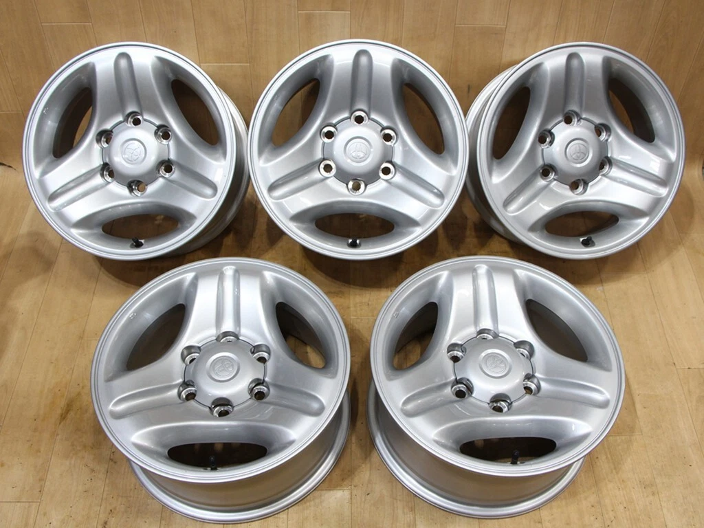 JDM C40 Rare New Toyota Genuine Late 1990 16x7J+15 PCD139.7 6-Lug 5-Lu No Tires