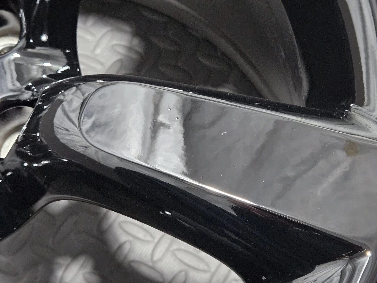 JDM Glossy black paint. Nissan Fairlady Z Z33 late model genuine 18PCD No Tires - Image 9