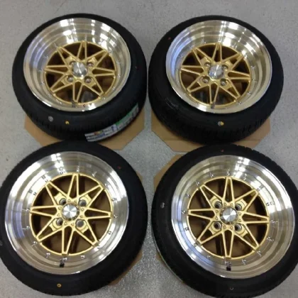 JDM Undriven CH1403 / Imported 15-inch 4-pack set 15x8J 4H PCD100 OFF+ No Tires