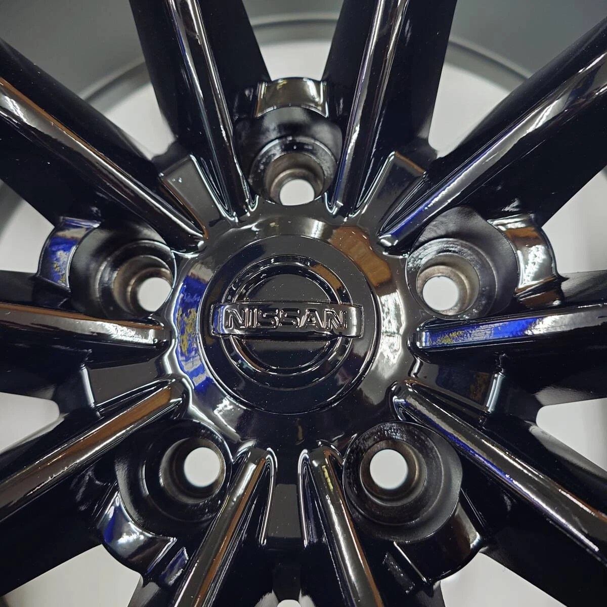 JDM Black repainting Nissan V36 Skyline Coupe genuine 19-inch wheels 8 No Tires - Image 6