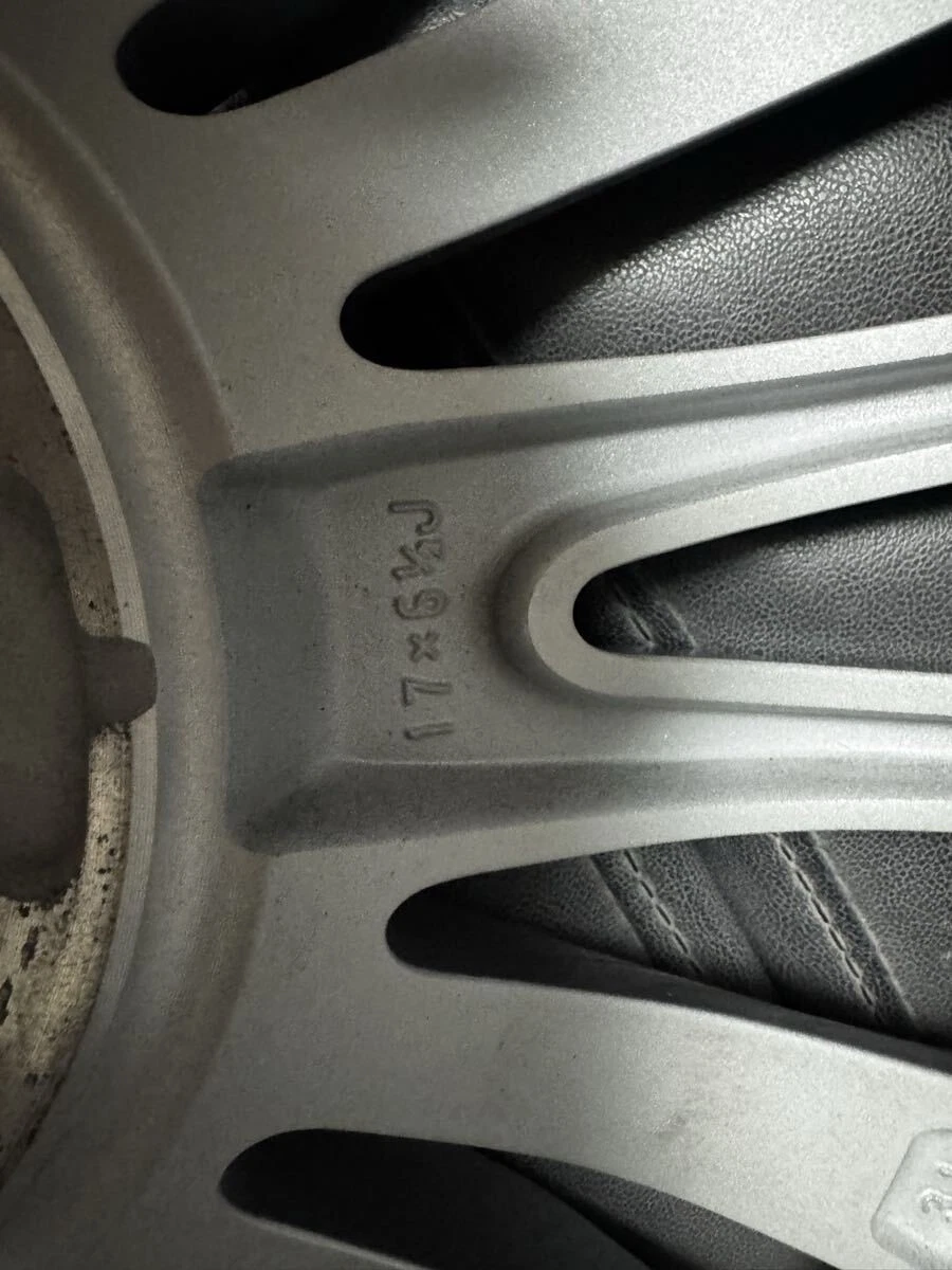 JDM Current Price: Genuine Rare 40 Alphard/Vellfire New Car Wheels Alu No Tires - Image 5