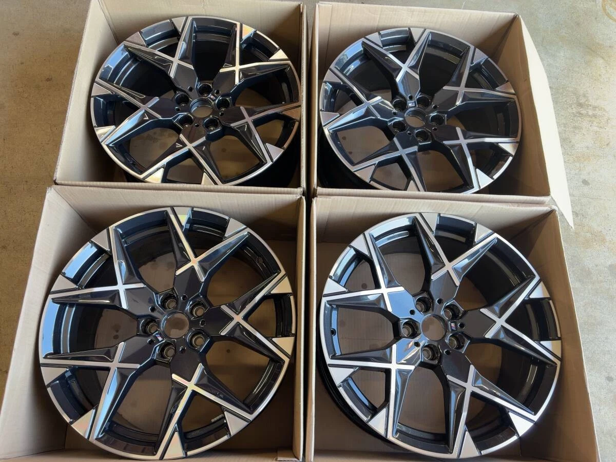 JDM BMW G45 X3 Genuine Parts 1035M 194Book Set No Tires