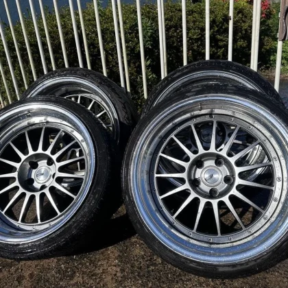 JDM 194BookSET 235/35ZR19 and 245/35Zr/19 No Tires
