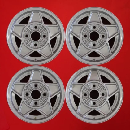JDM Super Rare Item 4-Book Set TOHO 13-inch 4.5J +15 PCD114.3 4-Lug Hu No Tires