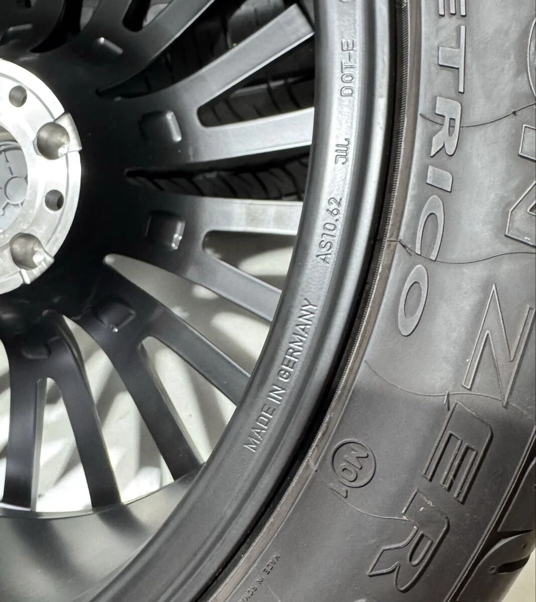 JDM New AMG Genuine Mercedes-Benz G65 W465 224Book Set: Pirelli 295/40 No Tires - Image 7