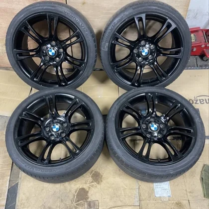 JDM Genuine BMW 18-inch wheel and tire set from Tsuzuki Ward Yokohama No Tires