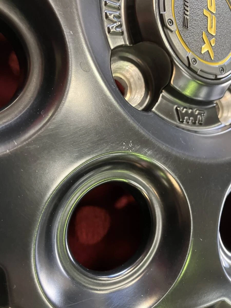 JDM Kyoho AME PPX MIL:8 Semi-Gloss B/K Yellow Line No Tires - Image 6