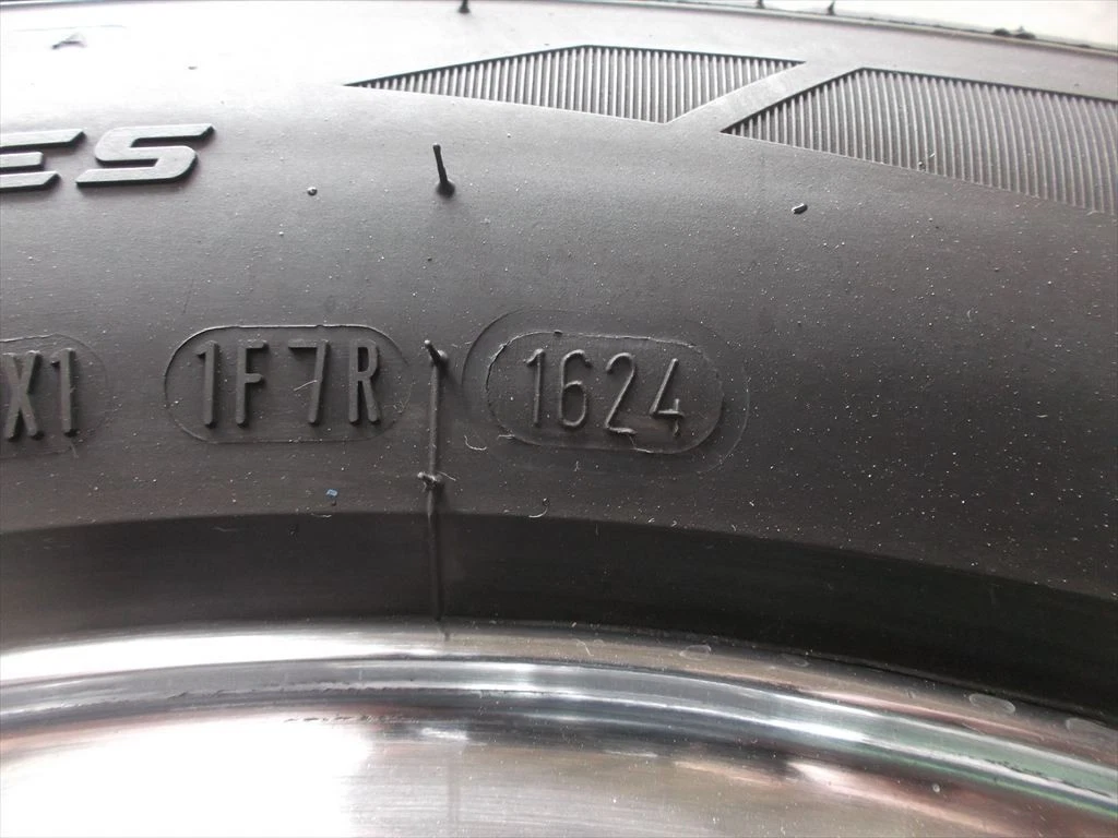 JDM Discontinued BOYDS 7.0J/8.0J x 16 offset -2/-8 offset 120.65/127-5 No Tires - Image 5