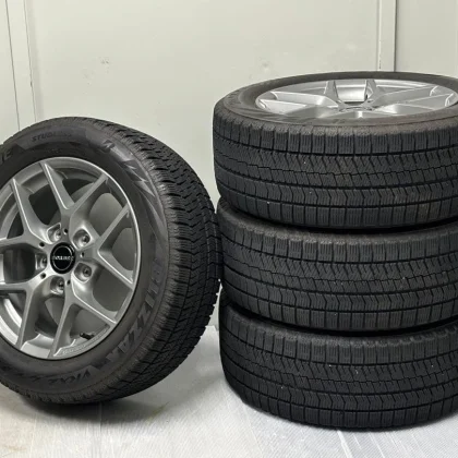 JDM SuperBORBET 205/55/R16 BriZack VRX2 studless 4-pack No Tires