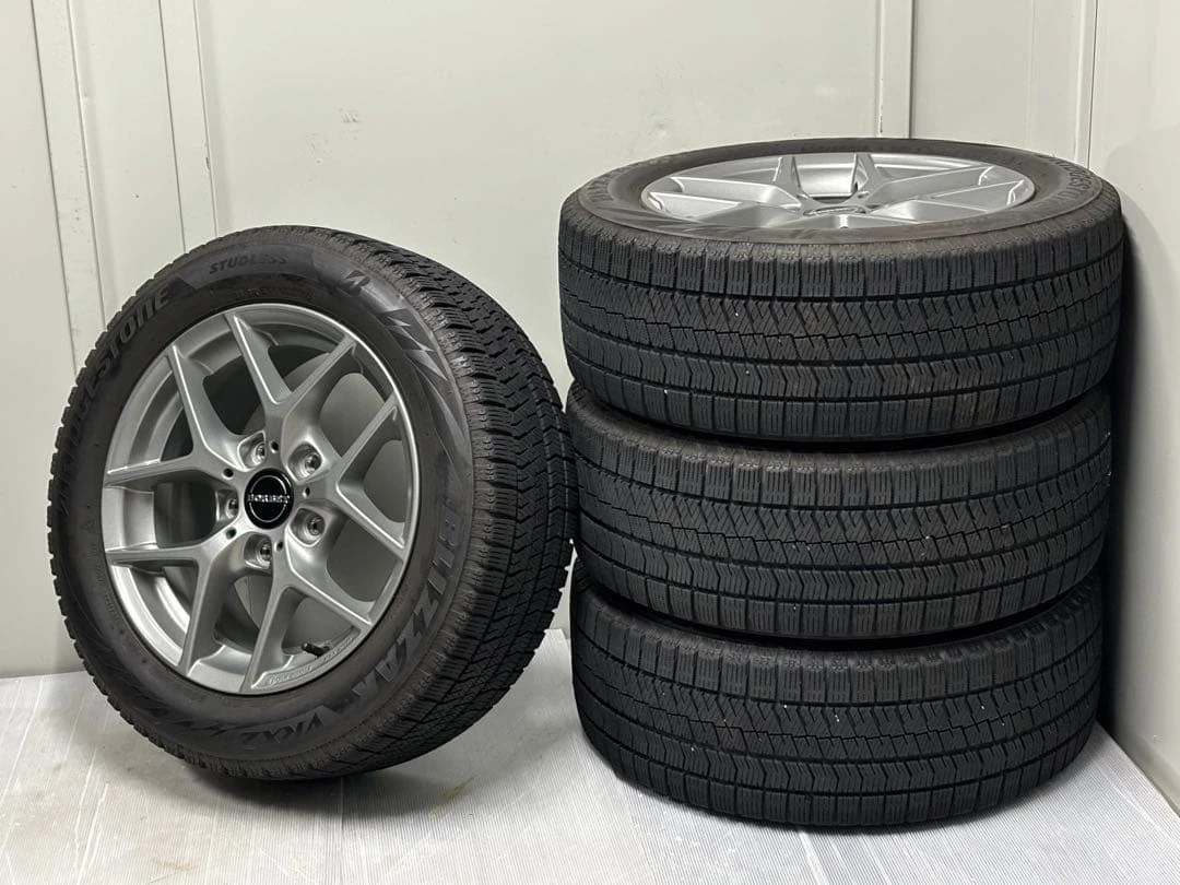 JDM SuperBORBET 205/55/R16 BriZack VRX2 studless 4-pack No Tires