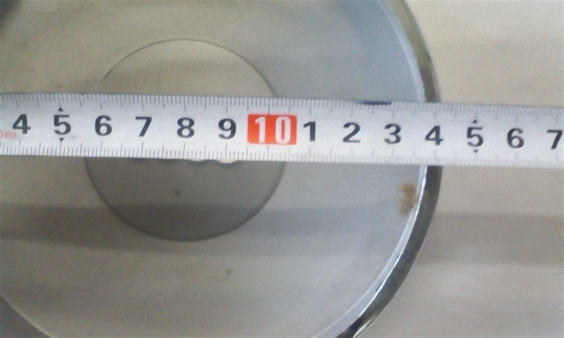 JDM Ultra Rare Item: Set of 4 Genuine BMW Wheel Caps E12? Almost none No Tires - Image 9