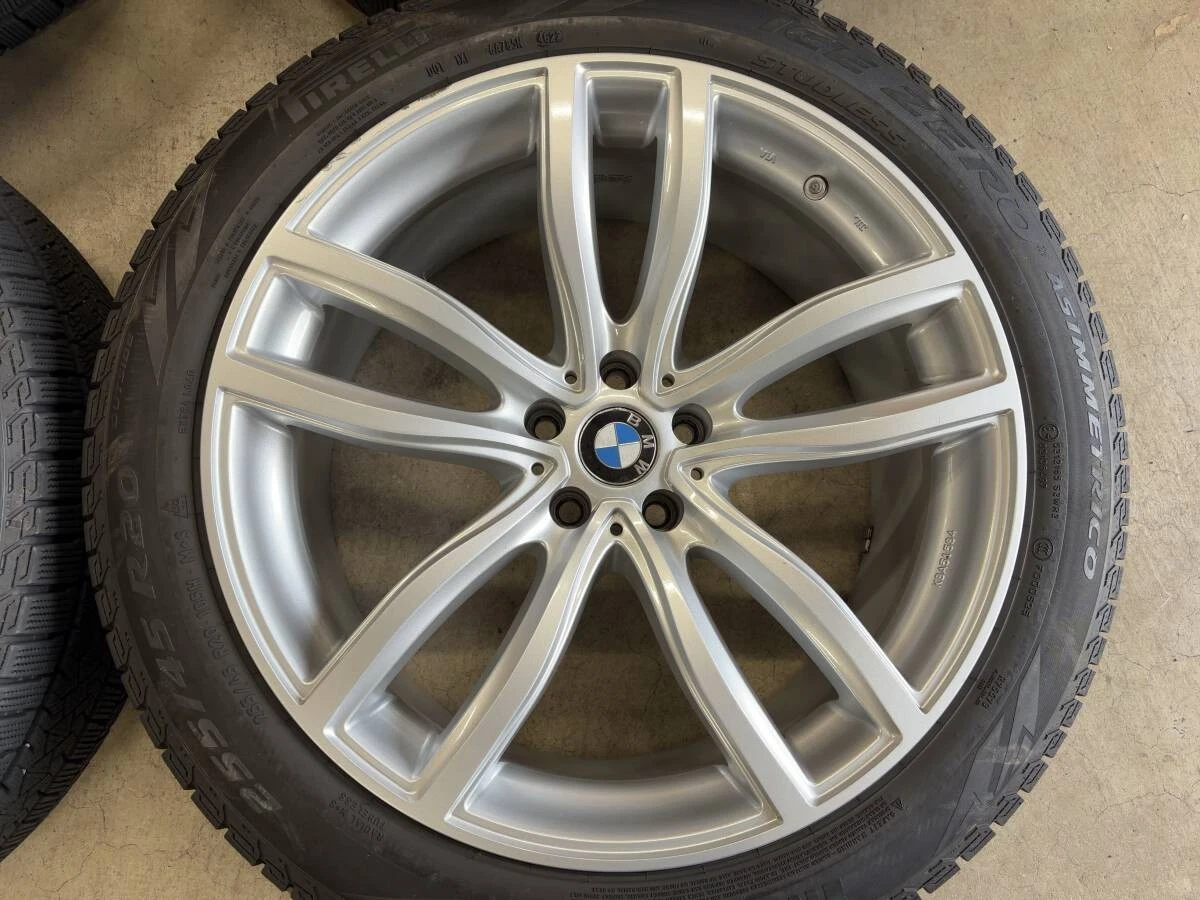 JDM BMW G70 current 7 series with Pirelli 20-inch 4-piece set No Tires - Image 4