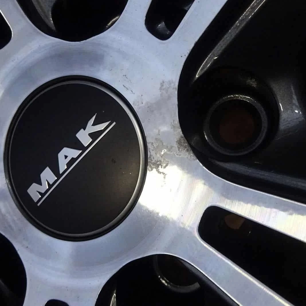 JDM Winter 4BookSET Corporate Address 265/50R199J 110Q Bridgestone Bri No Tires - Image 4