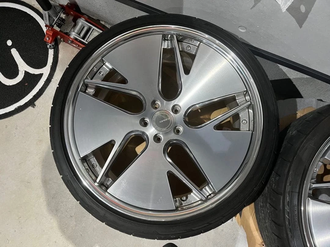 JDM Work Gnosis CVD 21 inch 9.5j 32 114.3 No Tires - Image 9