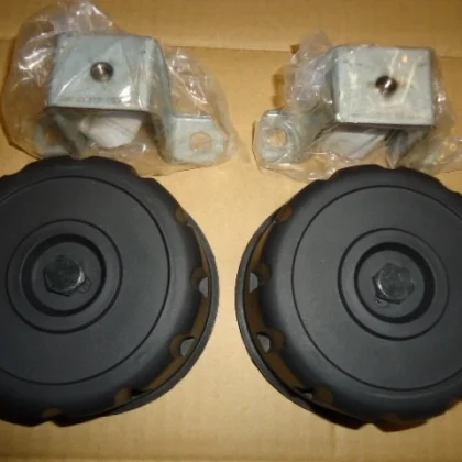 JDM Jimny SJ30 SJ40 JA71 JA11 late model center caps 2 individual with No Tires