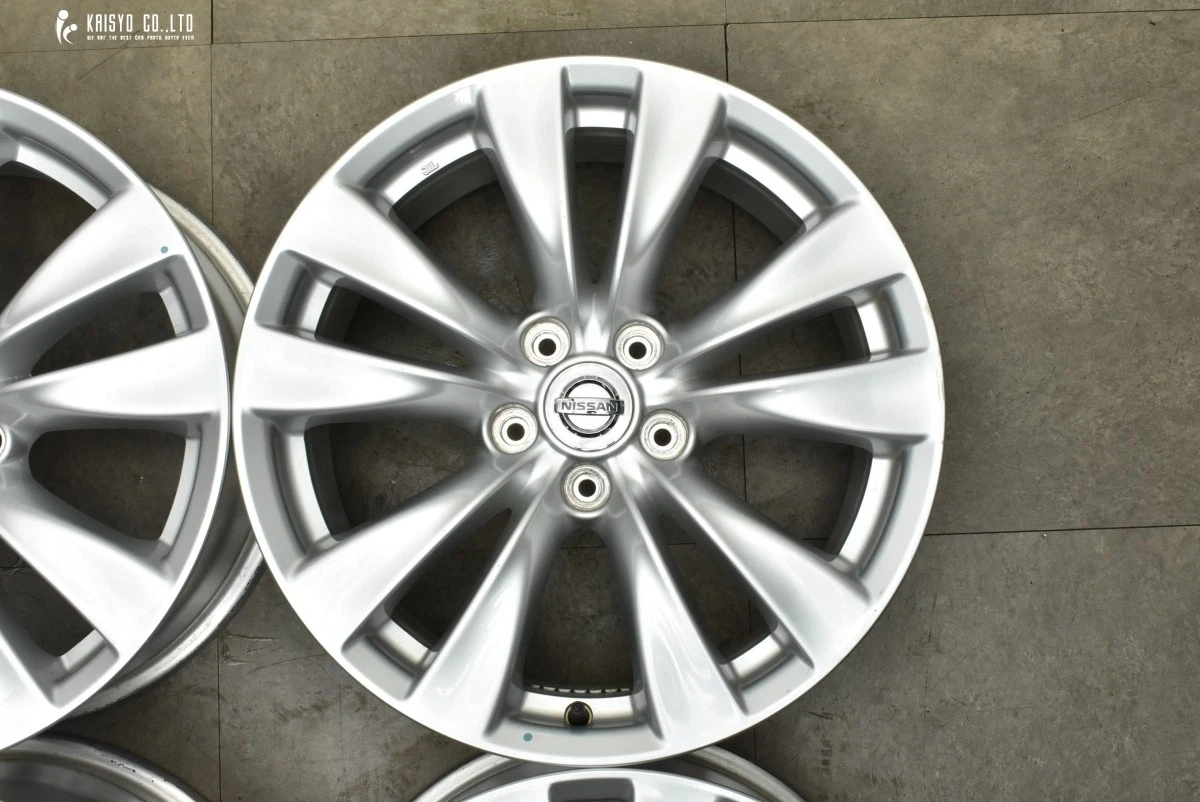 JDM Good Condition Nissan Y51 Fuga Genuine 18in 8J +43 PCD114.3 4-Pack No Tires - Image 6