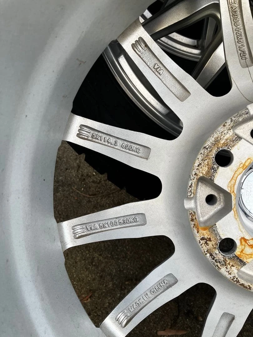 JDM DUNLOP 215/60R16 Wheel Set 4Book Set No Tires - Image 9