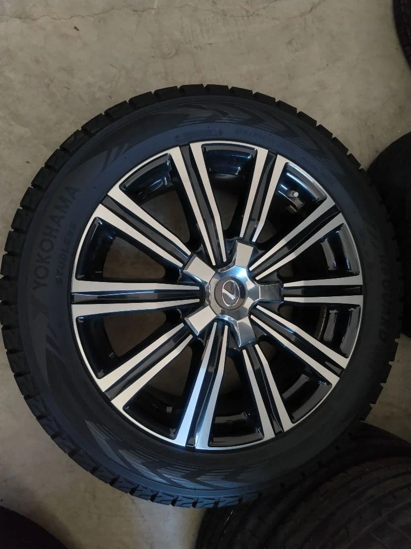 JDM Fukuoka Prefecture Lexus LX 21-inch set of 2024 tires No Tires - Image 2