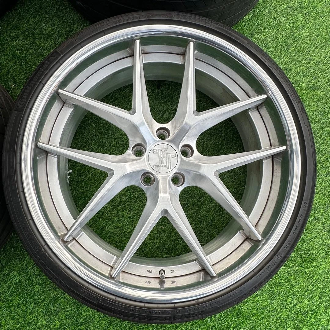 JDM T&T FORGED PCD114.3 maserati ferrari 22forging No Tires - Image 4