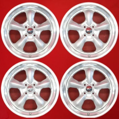 JDM Rare out-of-print WORK Goocars HEMI wheels 4Book 7J 17PCD100 4-hol No Tires