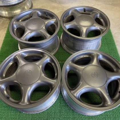 JDM Supra JZA80 Genuine 16-inch Aluminum Wheels 8/9Jx16 +50 5/114.3 Gu No Tires