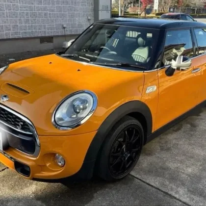 JDM Mini BMW Mini Cooper S MINI F55 Paddle S with TWS forging wheels No Tires