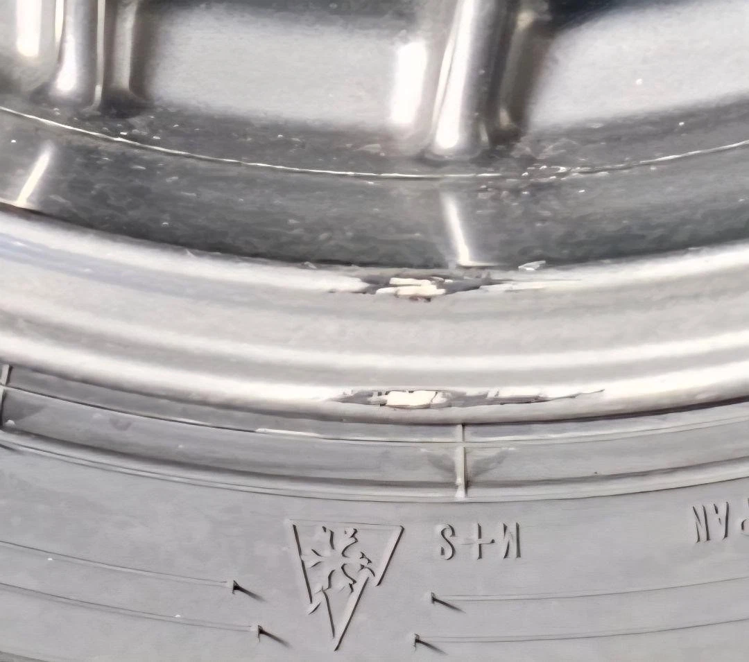 JDM One-time bumpy studless tire set 235/50r18 BBS RG R No Tires - Image 10