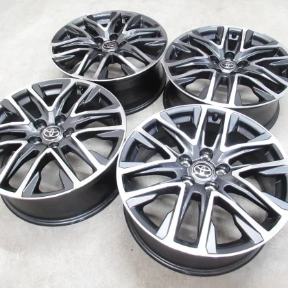 JDM Rare late-model new Corolla Black aluminum wheels 7J +40 PCD 114.3 No Tires