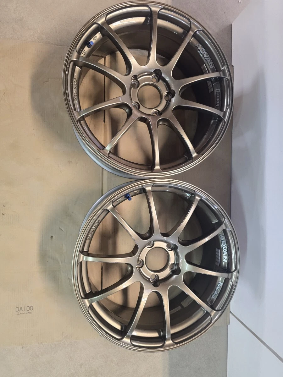 JDM ADVAN RZ 8J +45 R18 PCD114.3 ADVAN Racing RZ 8J +45 ADVAN Racing R No Tires