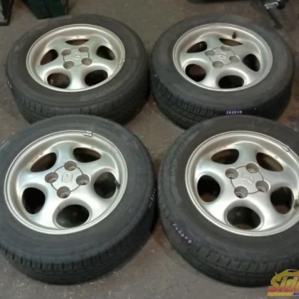 JDM W_ Roadster late model NB8C with genuine aluminum 4-wheel tires 10 No Tires