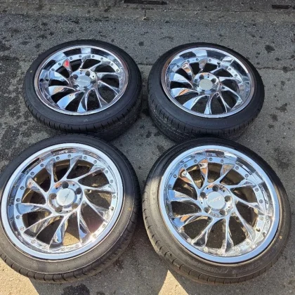 JDM Lorinser No Tires