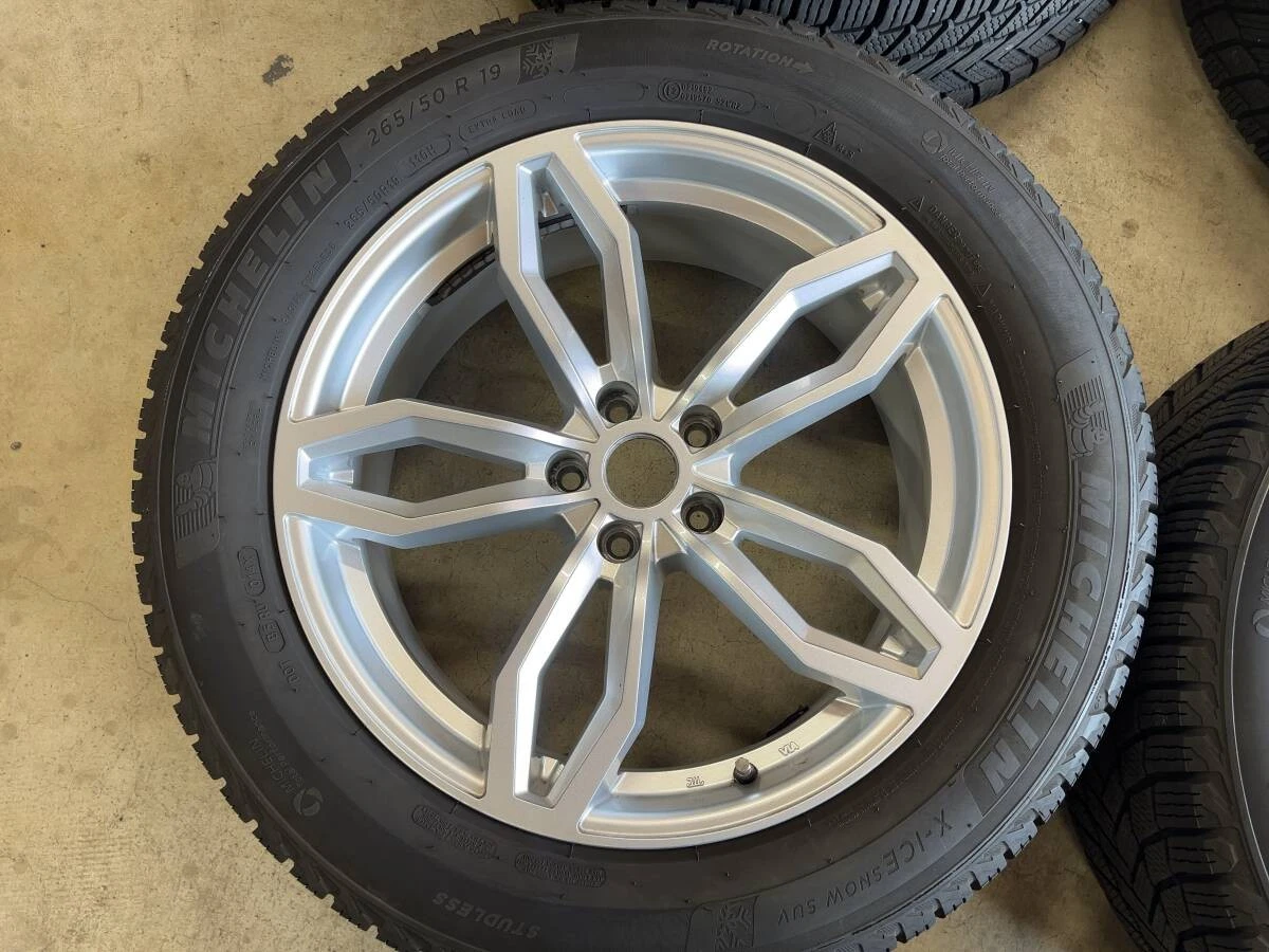 JDM BMW X5 G05 X6 G06 Michelin Snow 4-Book Set No Tires - Image 2