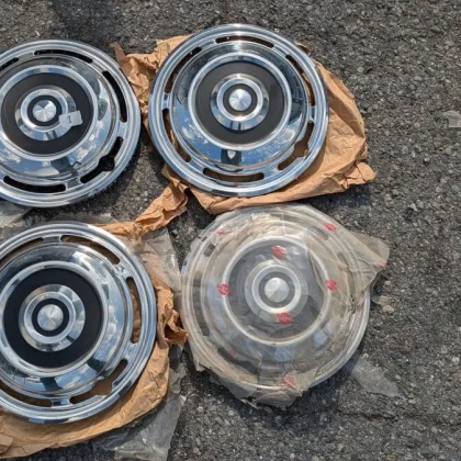 JDM Nissan Blue Bar 510 Wheel Caps Skyline Fairlady Z No Tires