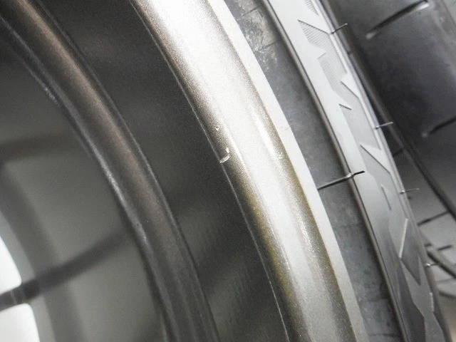 JDM Used 4-Book Set of 19255/40R19 9.5J+35 wheels 285/35R19 10.5J+15 1 No Tires - Image 4