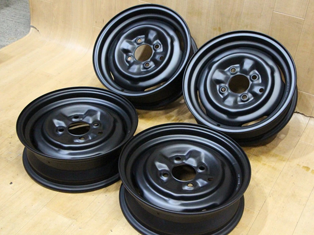 JDM C91 old car Nissan genuine iron chin 14X4.5J+30 PCD114.3 610 Blueb No Tires - Image 6