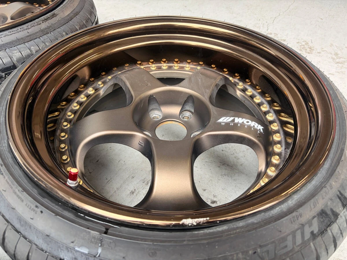 JDM WORK MEISTER S1 3P 1910.5J Offset-1 5H-114.3 2017 Gold Pierced Bol No Tires - Image 4