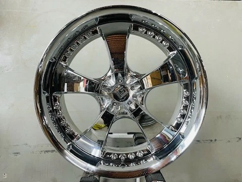 JDM WORK Discontinued LS 105 208.5J +16 114.3/5-Hole 3-Piece O-Disc De No Tires - Image 3