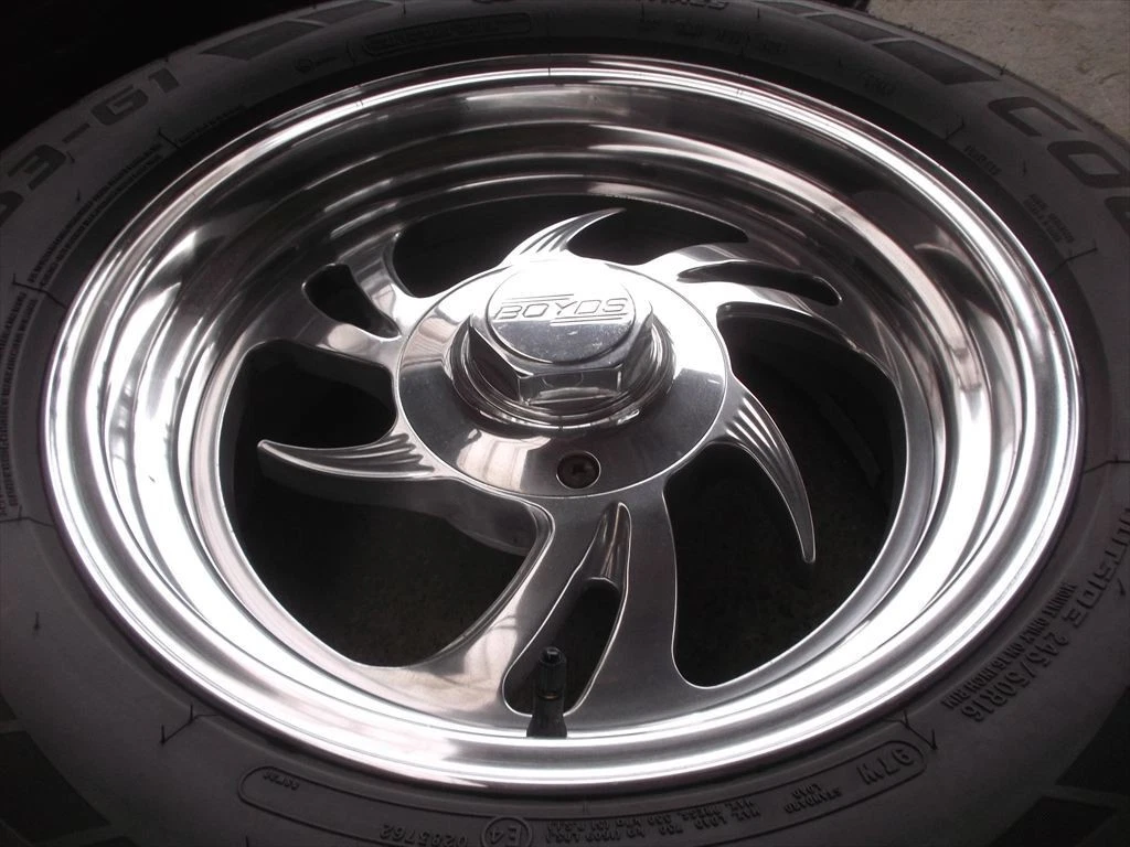 JDM Discontinued BOYDS 7.0J/8.0J x 16 offset -2/-8 offset 120.65/127-5 No Tires - Image 2