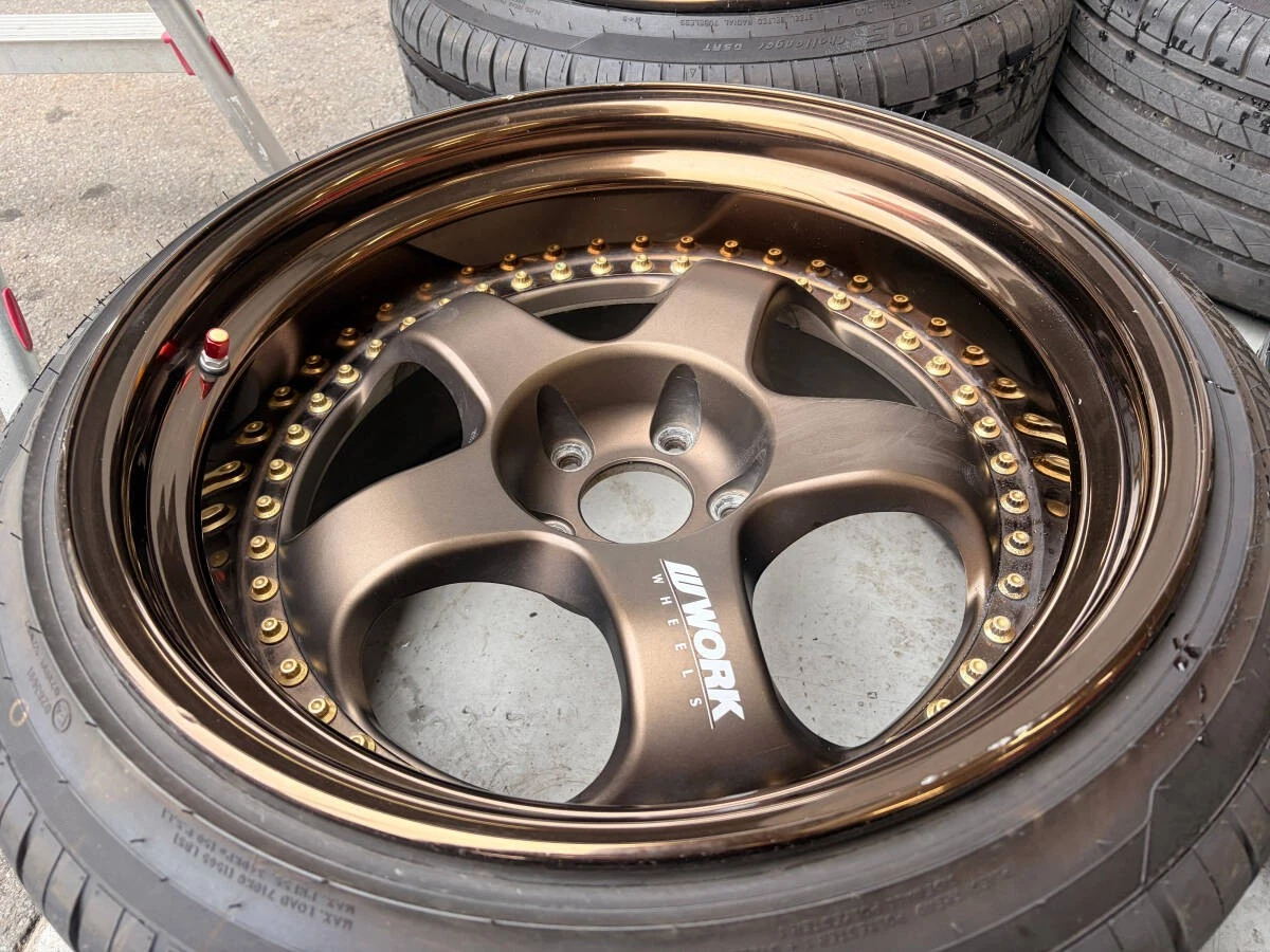 JDM WORK MEISTER S1 3P 1910.5J Offset-1 5H-114.3 2017 Gold Pierced Bol No Tires - Image 5