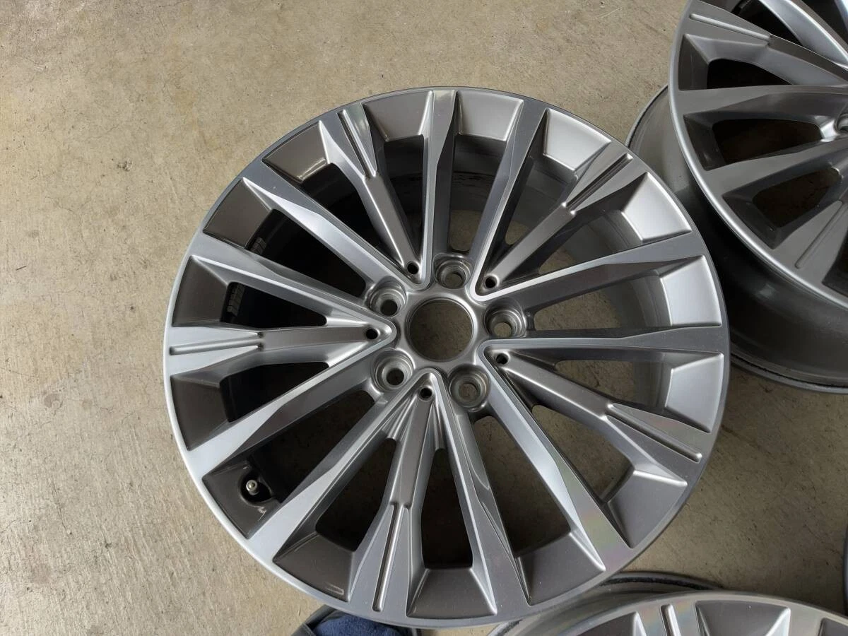 JDM Genuine BMW F45/F46 Active Tourer/Gran Tourer late model 174Book No Tires - Image 7