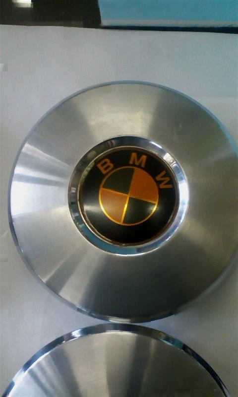 JDM Ultra Rare Item: Set of 4 Genuine BMW Wheel Caps E12? Almost none No Tires - Image 5