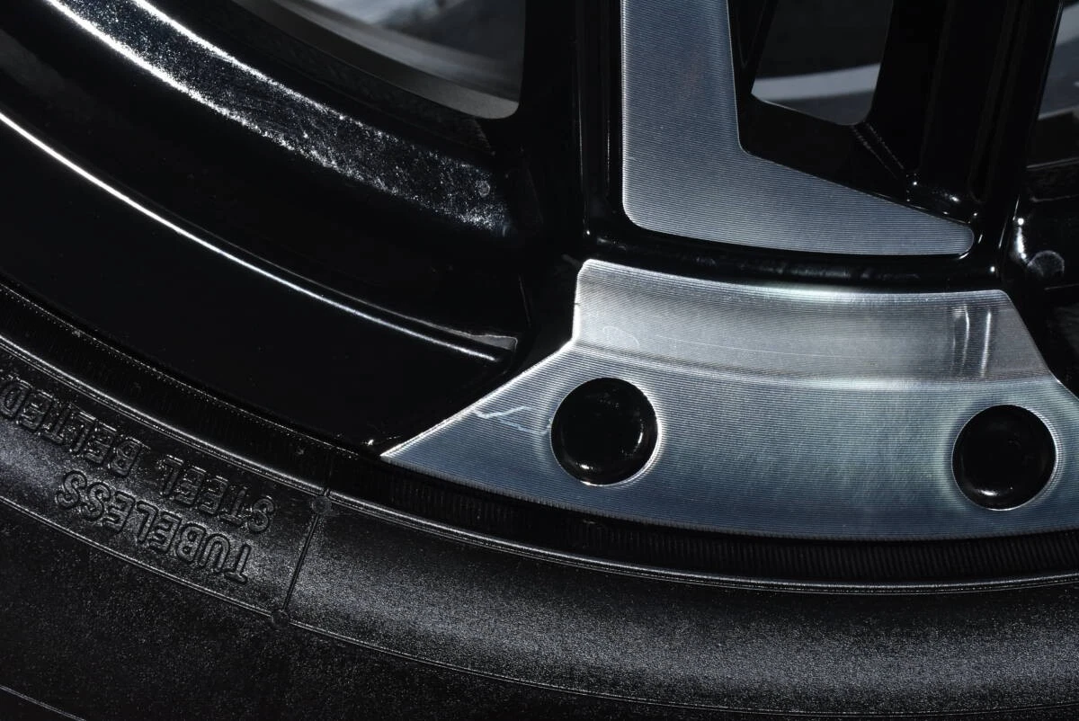 JDM WEDS ADVENTURE MUD VANCE05 17-inch wheelsPCD114.3 7J +45TOYO Open No Tires - Image 7