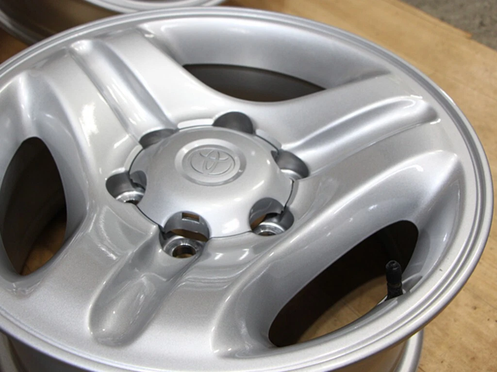 JDM C40 Rare New Toyota Genuine Late 1990 16x7J+15 PCD139.7 6-Lug 5-Lu No Tires - Image 8