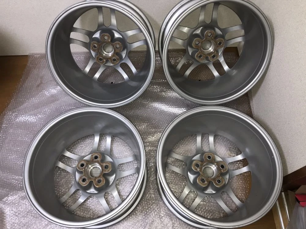 JDM Genuine Nissan BCNR33 standard wheels in excellent condition. Fits No Tires - Image 7