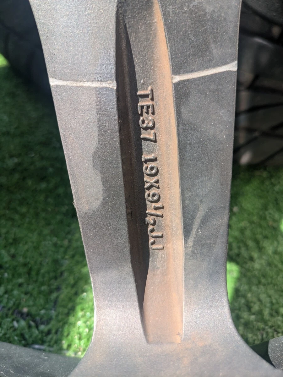 JDM TE37SL 9.5J+22 19114.3 5h GTR Size BNR34 wheels ATR SPORTS 235/35/ No Tires - Image 5